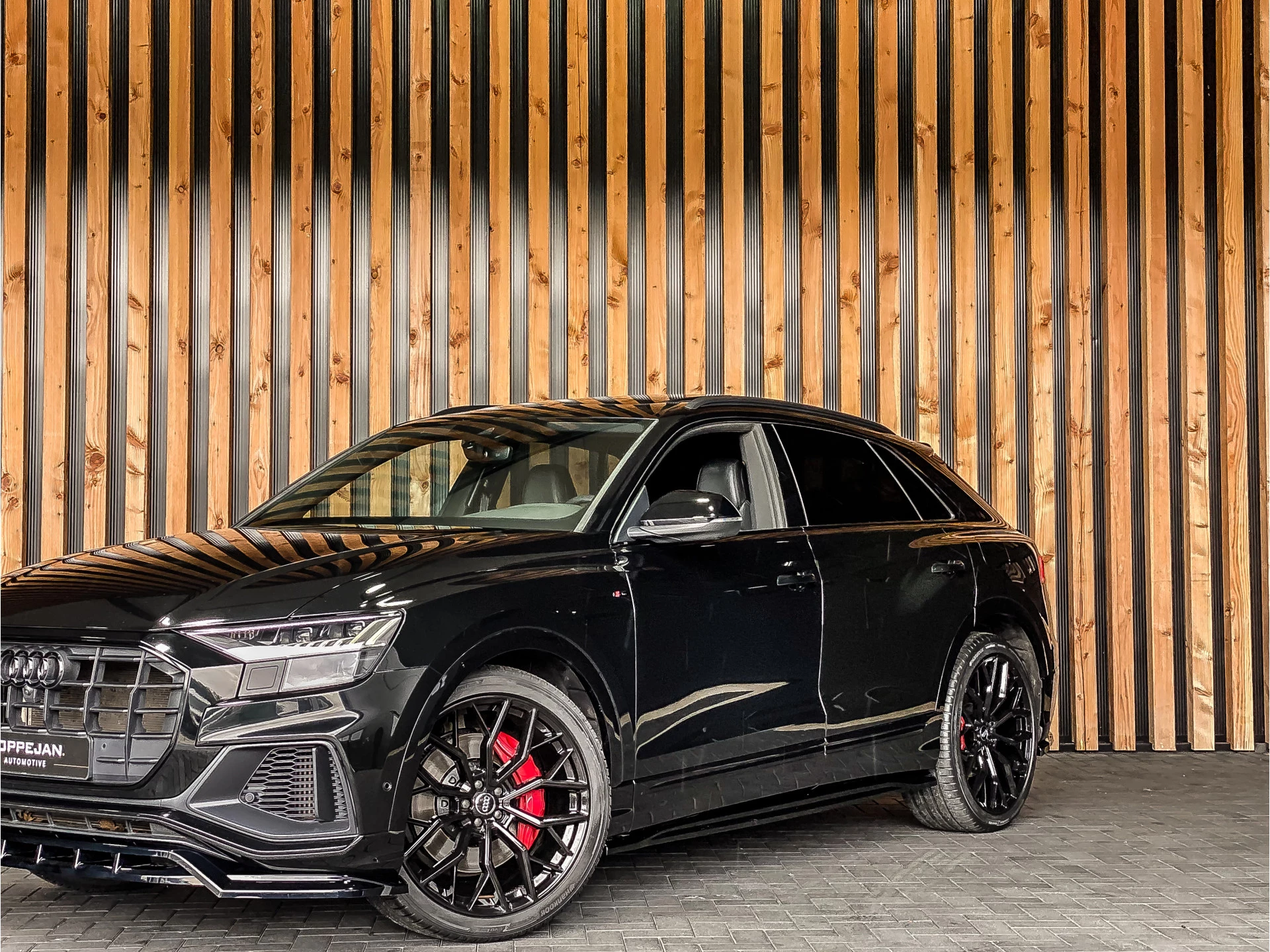Hoofdafbeelding Audi Q8