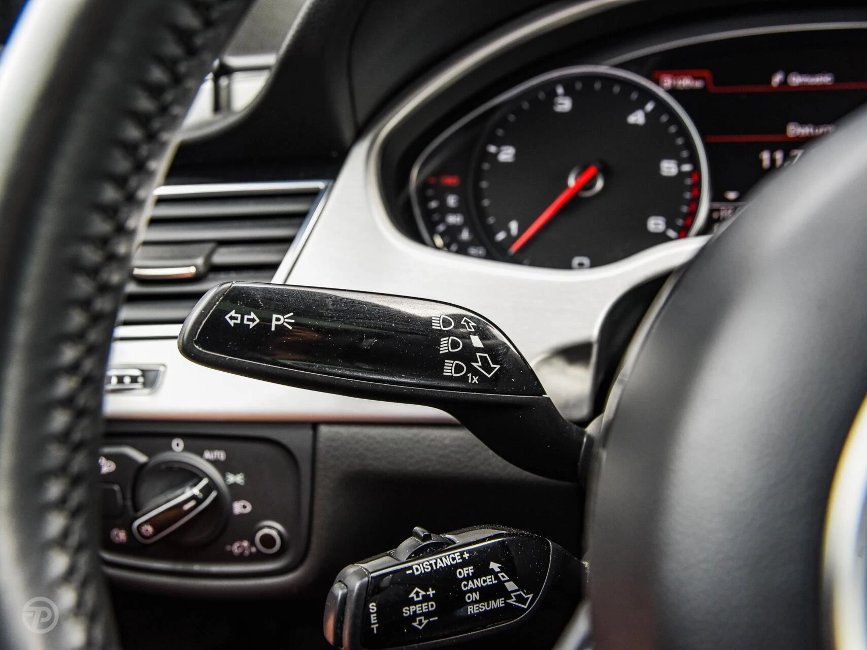 Hoofdafbeelding Audi A8