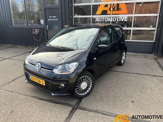 Volkswagen High Up! 3DRS 75PK Zwart 2012 | Airco | Cruise | PDC |