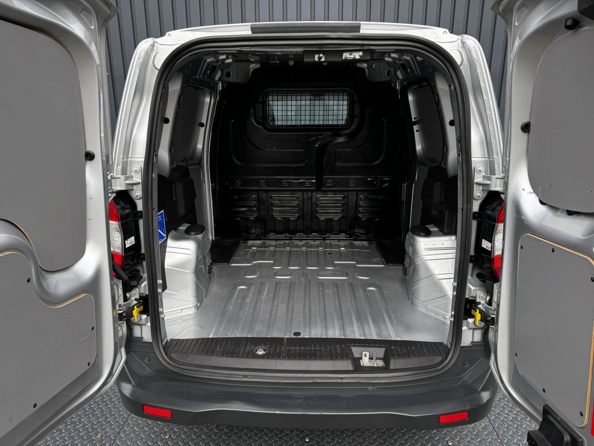 Hoofdafbeelding Ford Transit Courier
