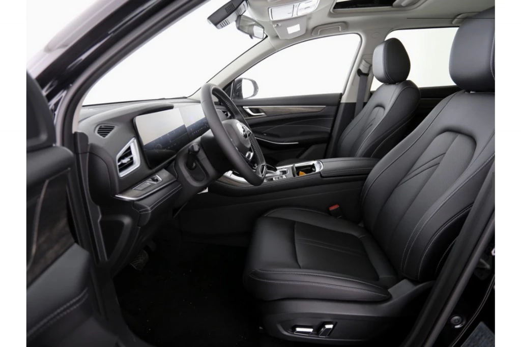 Hoofdafbeelding DFSK E5 PHEV