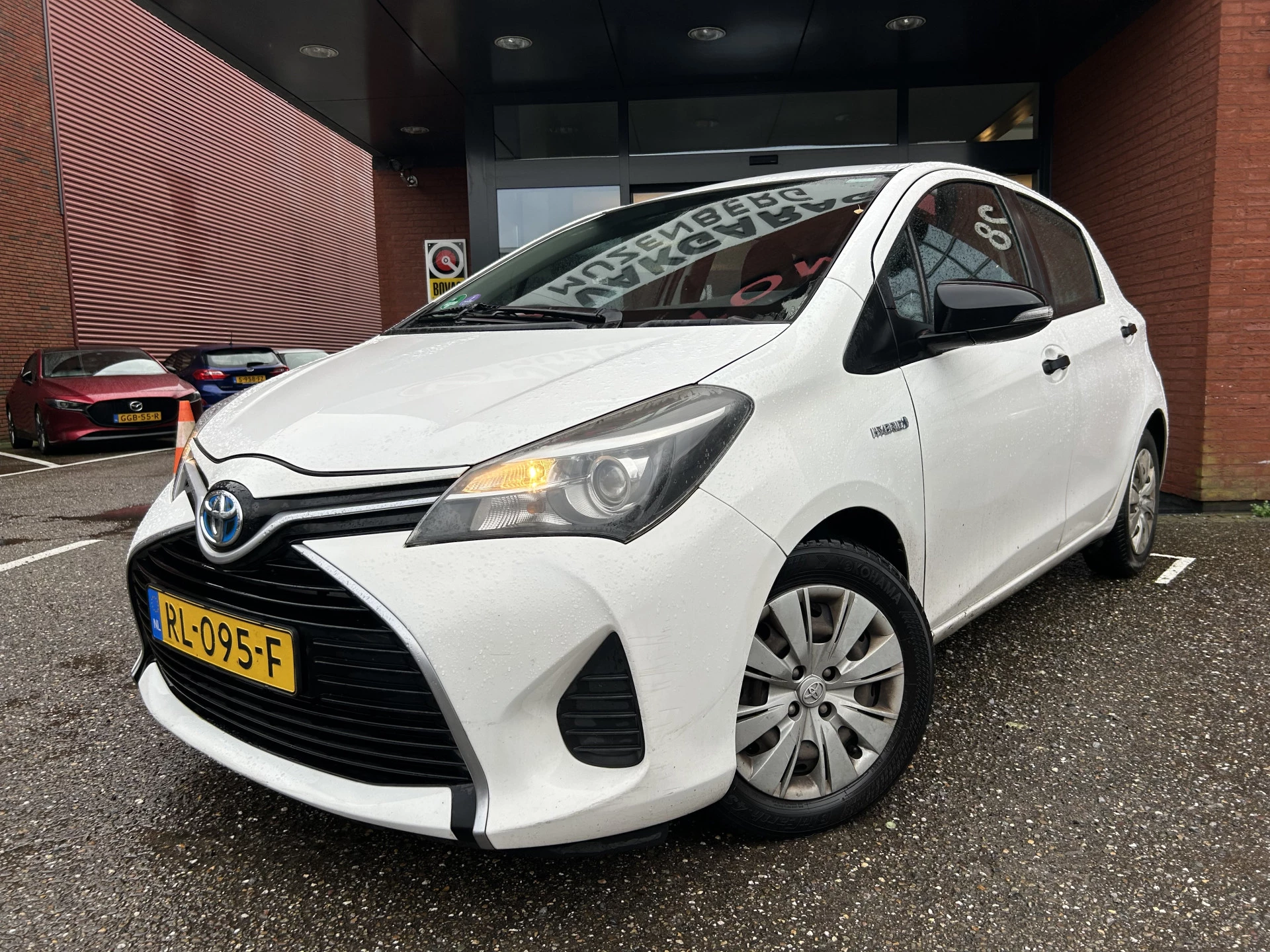 Hoofdafbeelding Toyota Yaris