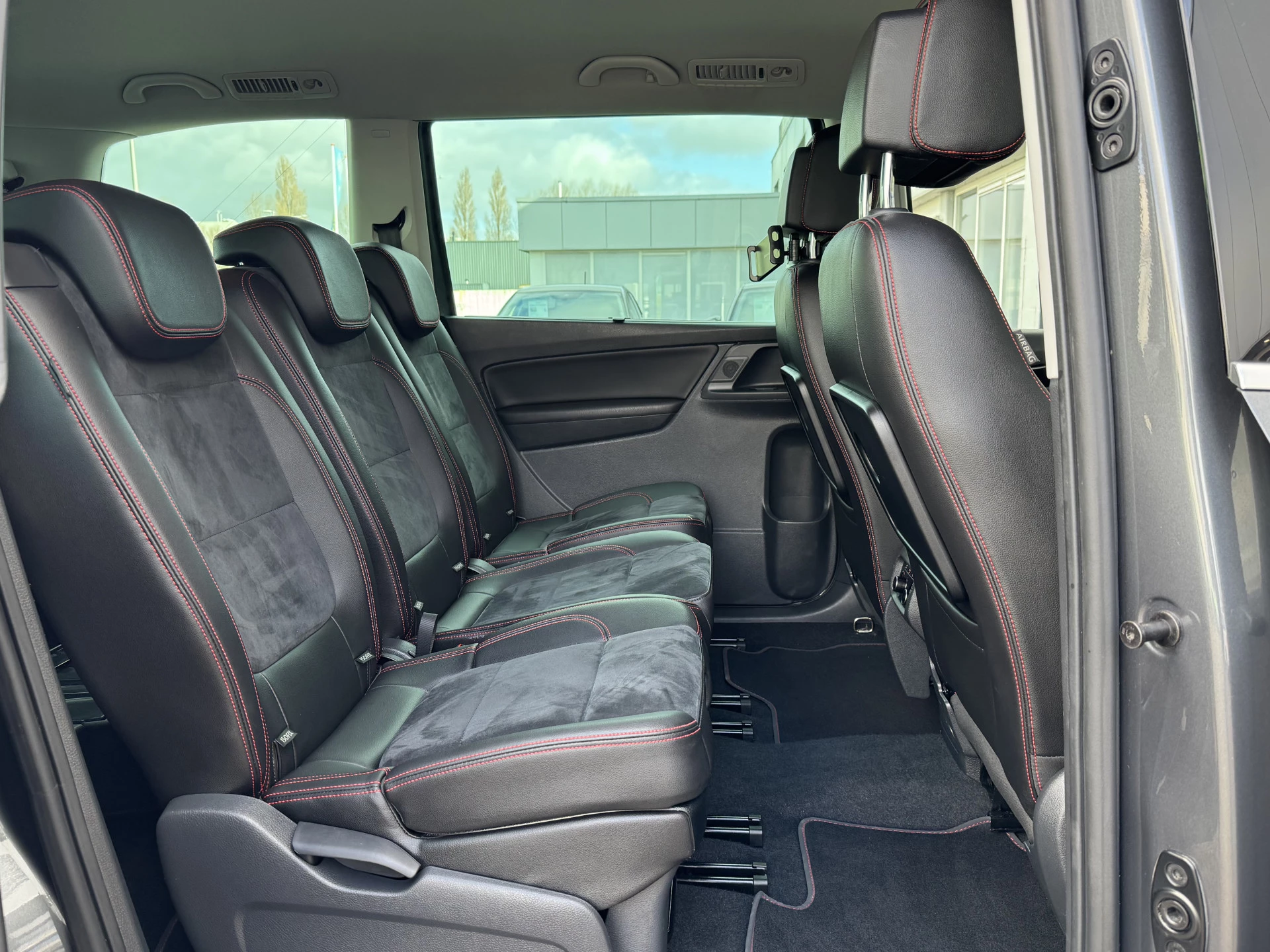 Hoofdafbeelding SEAT Alhambra