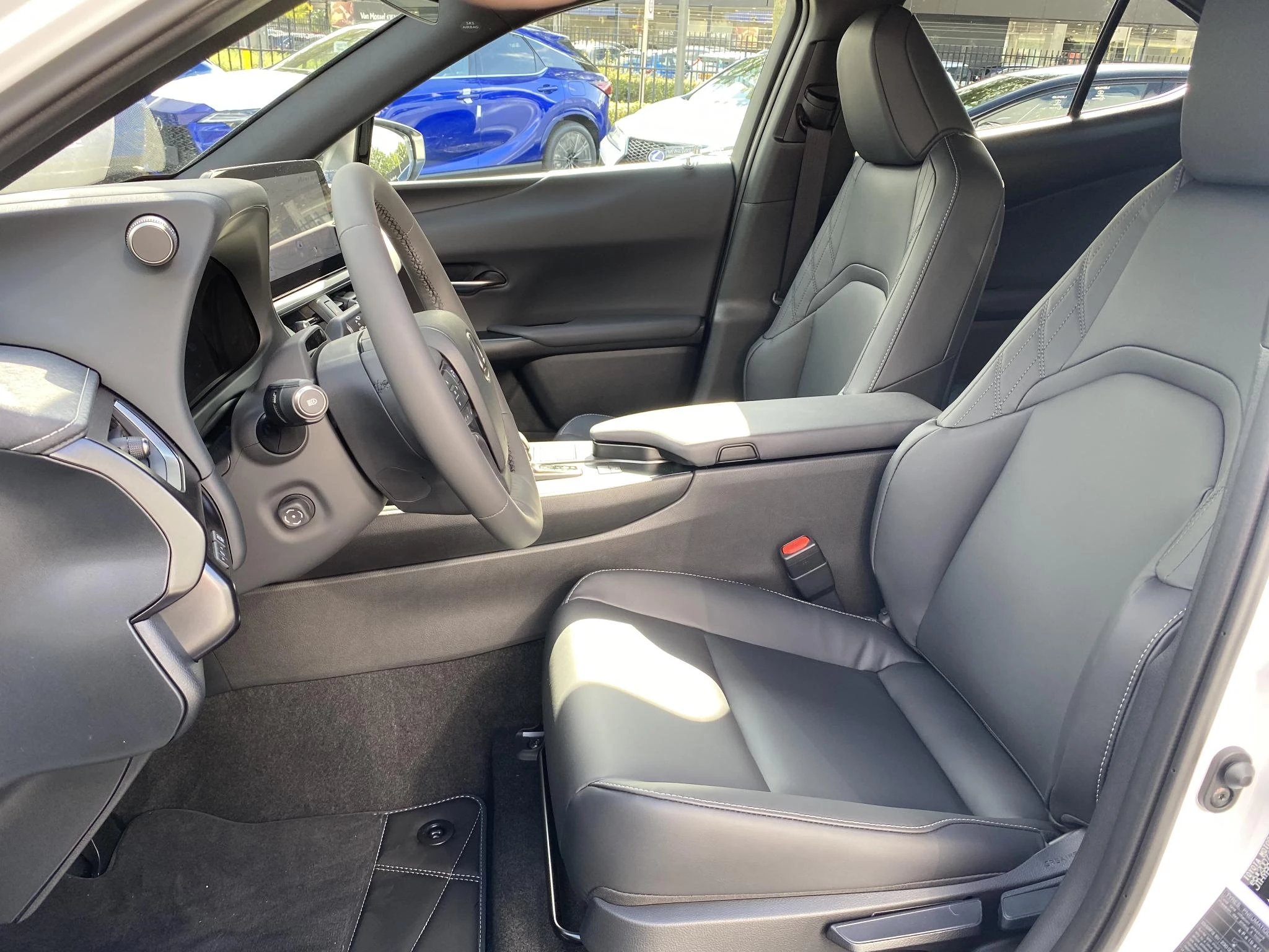 Hoofdafbeelding Lexus UX