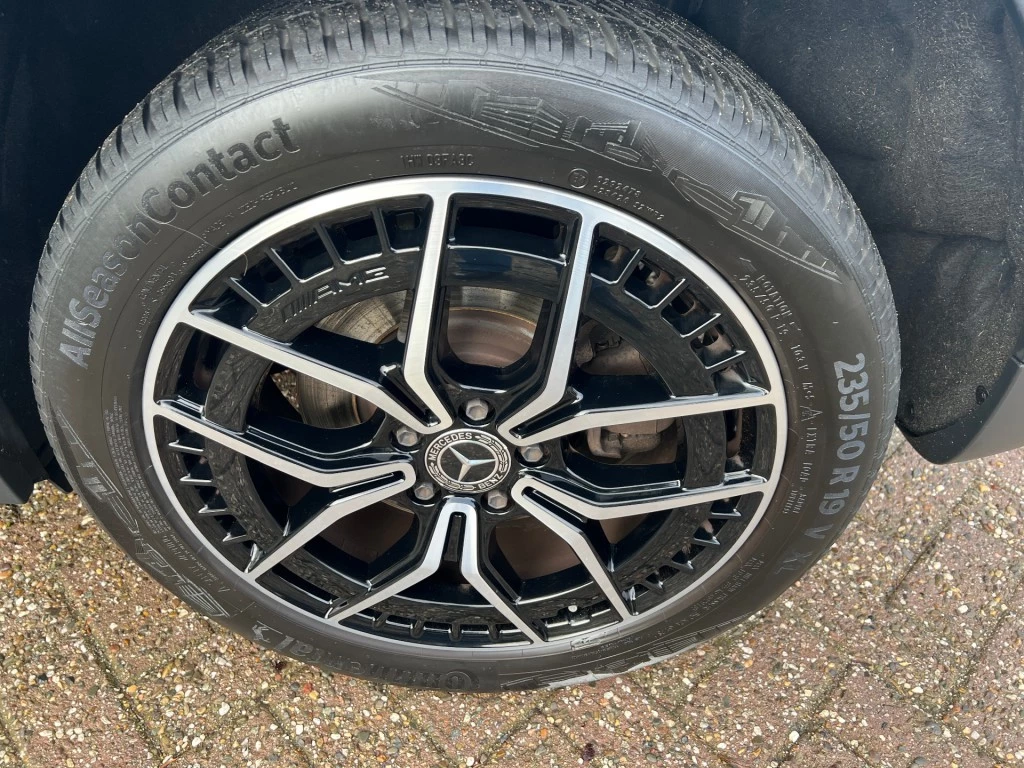 Hoofdafbeelding Mercedes-Benz EQA