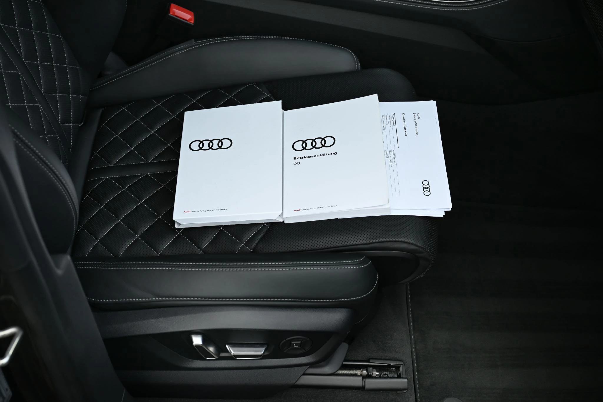 Hoofdafbeelding Audi Q8