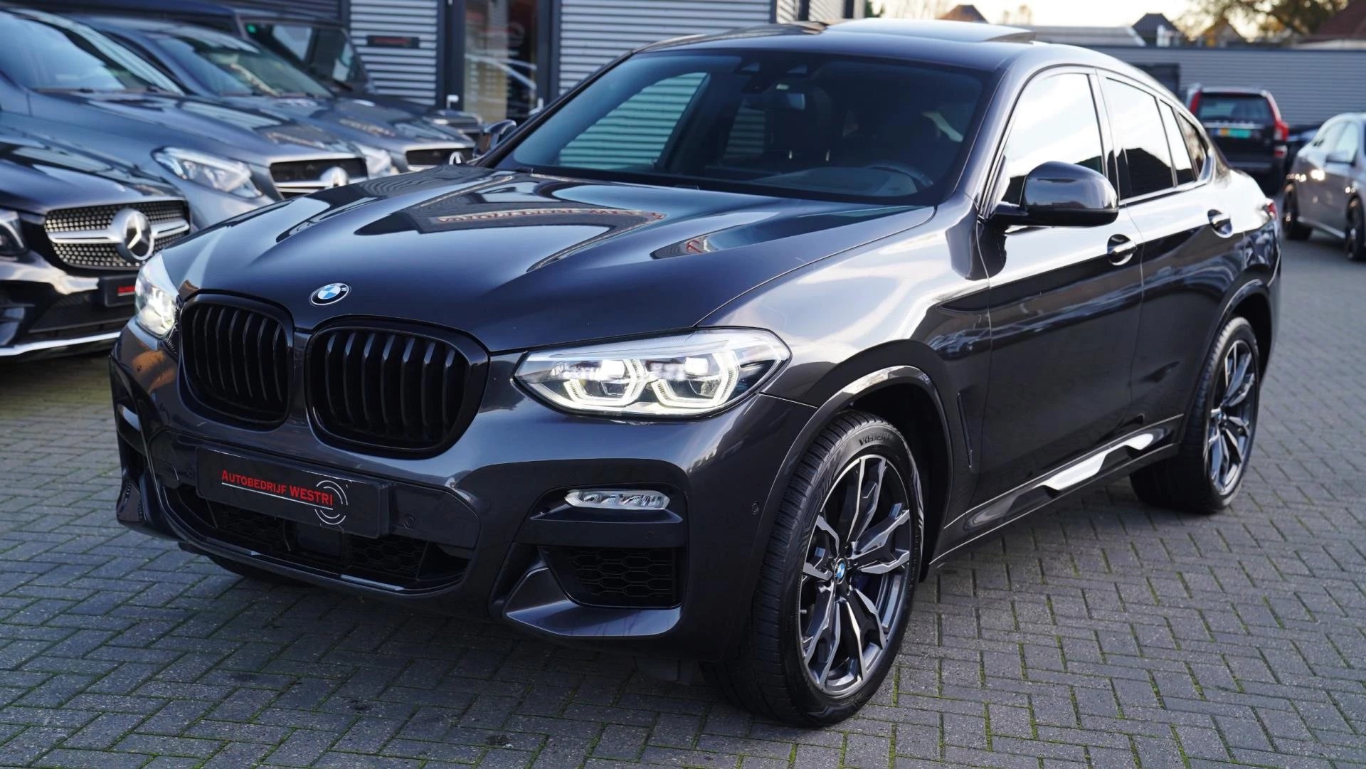 Hoofdafbeelding BMW X4