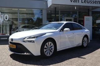 Toyota Mirai DYNAMIC PARELMOER LAK KEYLESS JBL-AUDIO STOELVERWARMING APPLE/ANDROID CLIMA CAMERA AD-CRUISE REGENSENSOR