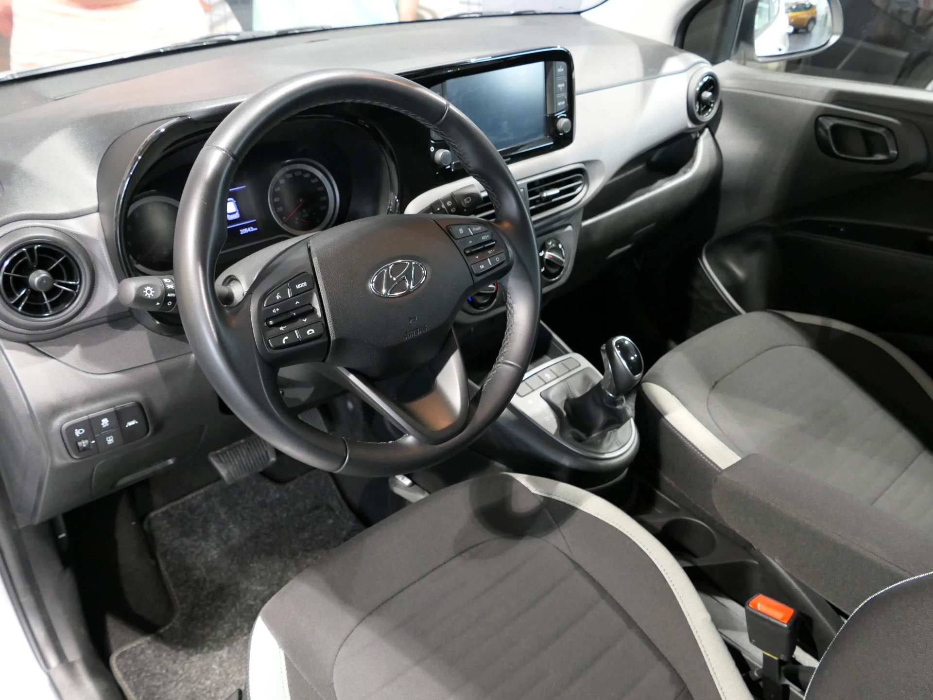 Hoofdafbeelding Hyundai i10