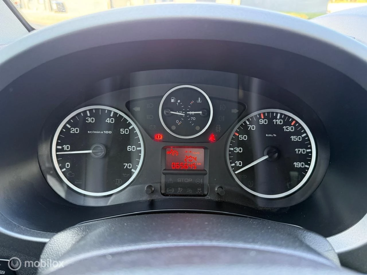 Hoofdafbeelding Peugeot Partner