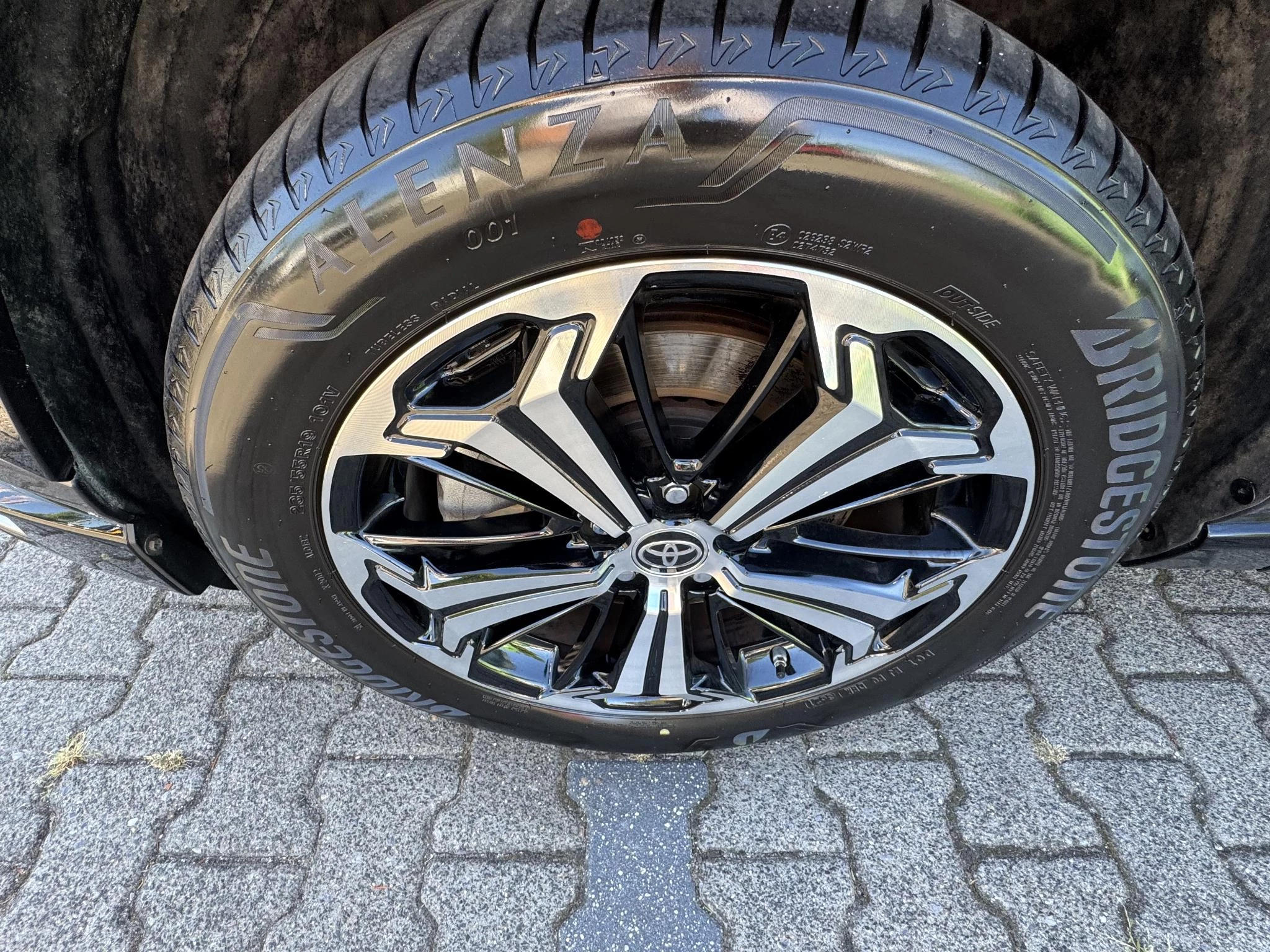 Hoofdafbeelding Toyota RAV4
