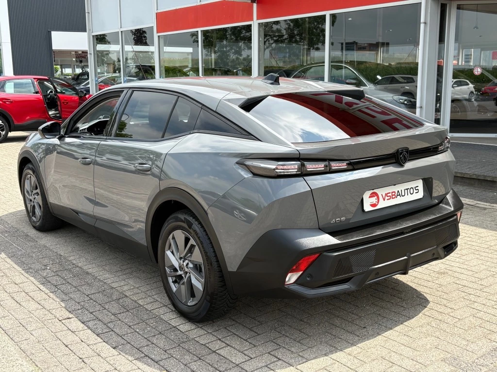 Hoofdafbeelding Peugeot 408