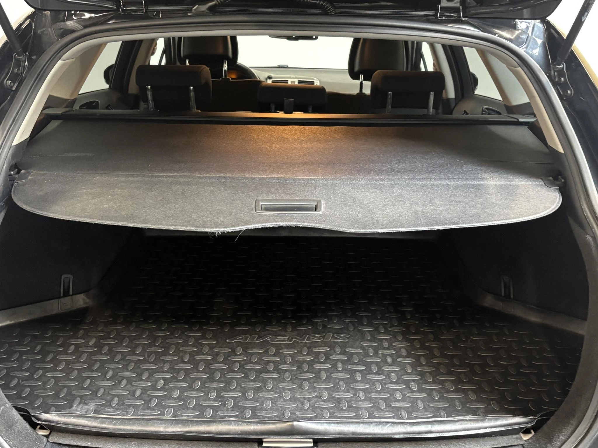 Hoofdafbeelding Toyota Avensis