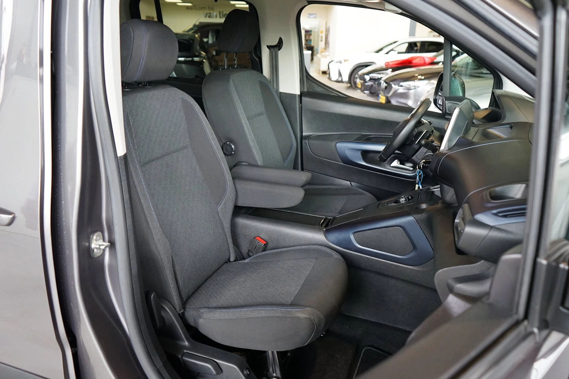 Hoofdafbeelding Peugeot Rifter