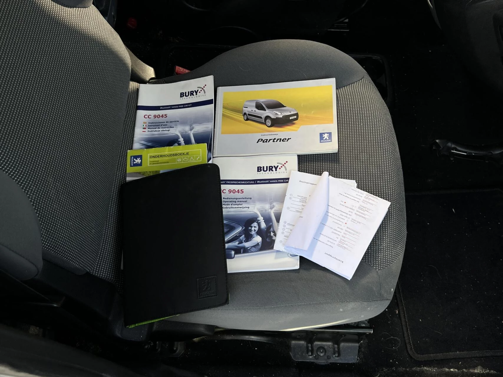 Hoofdafbeelding Peugeot Partner