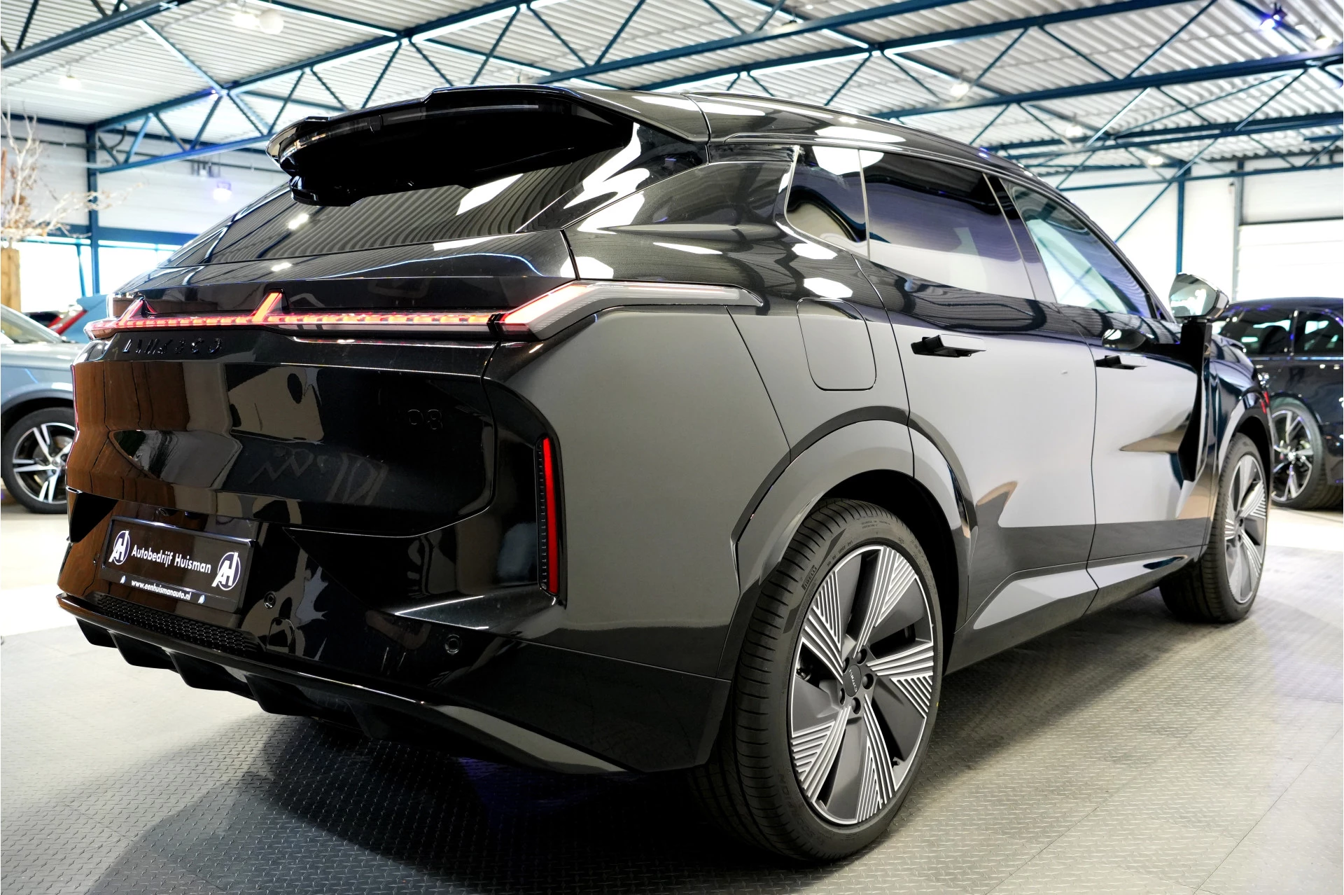 Hoofdafbeelding Lynk & Co 08