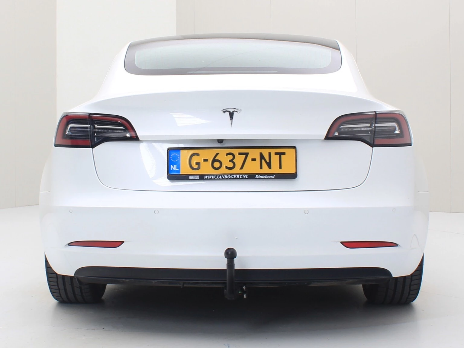 Hoofdafbeelding Tesla Model 3