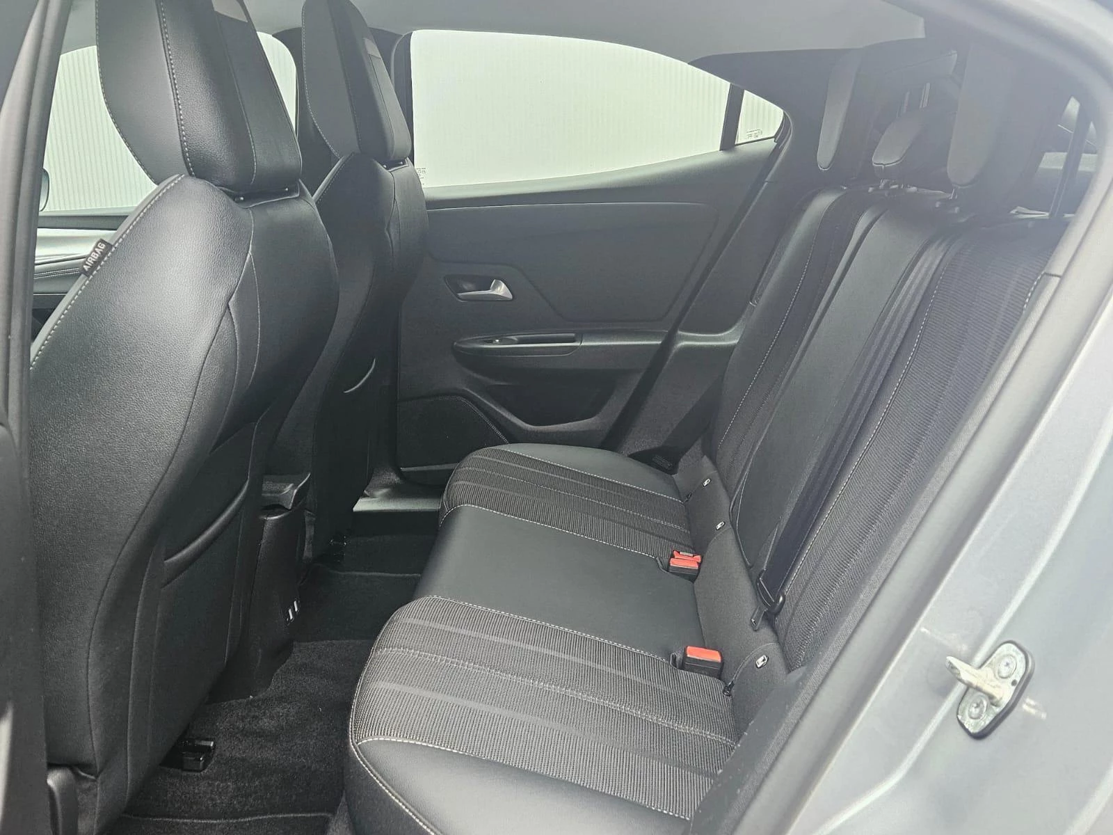 Hoofdafbeelding Opel Mokka-e