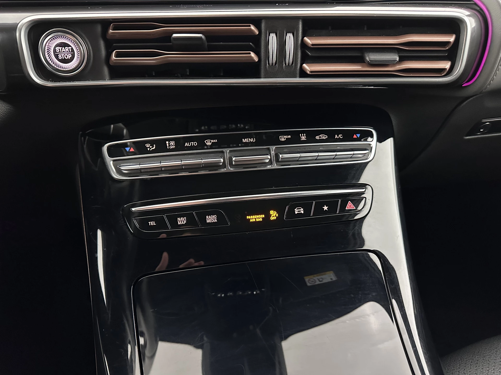 Hoofdafbeelding Mercedes-Benz EQC