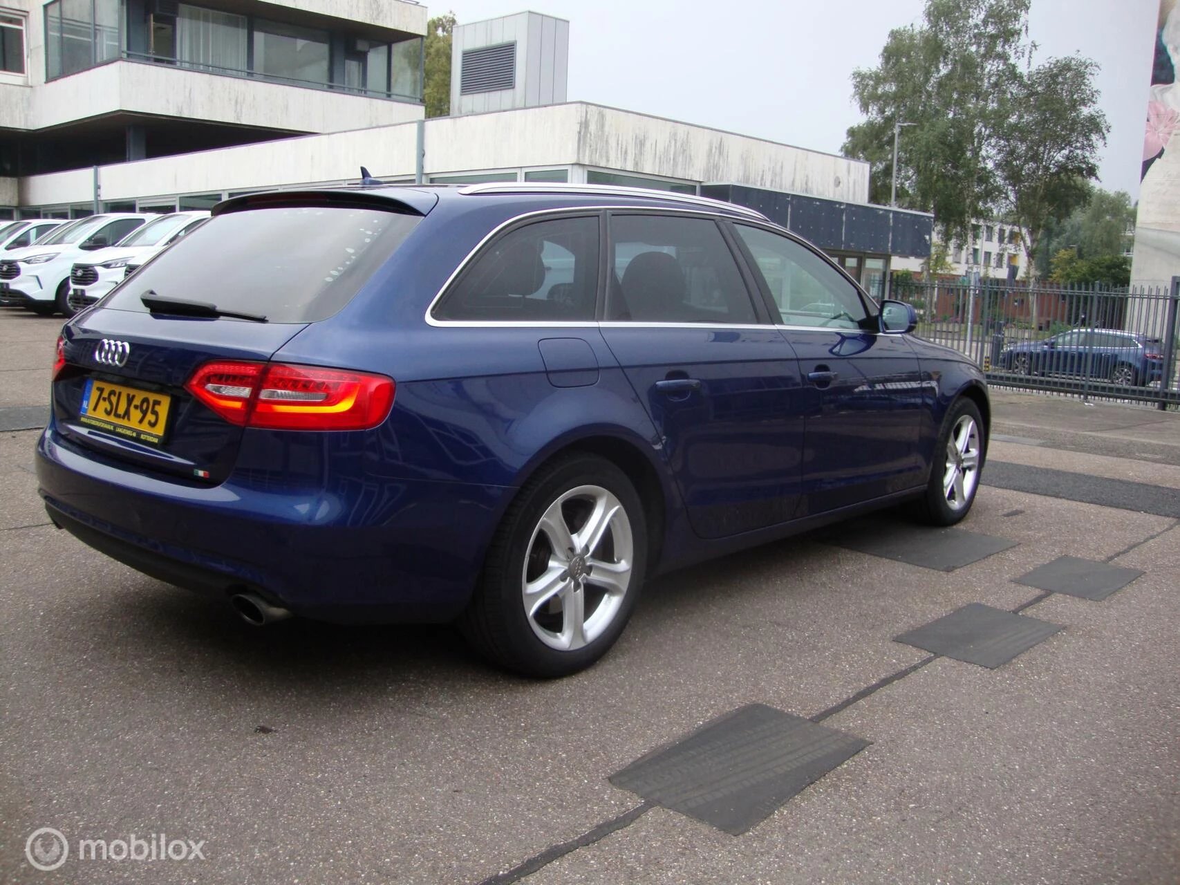 Hoofdafbeelding Audi A4