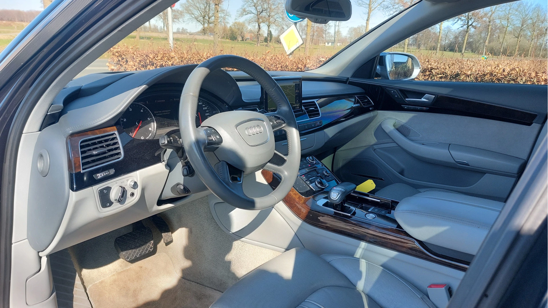 Hoofdafbeelding Audi A8