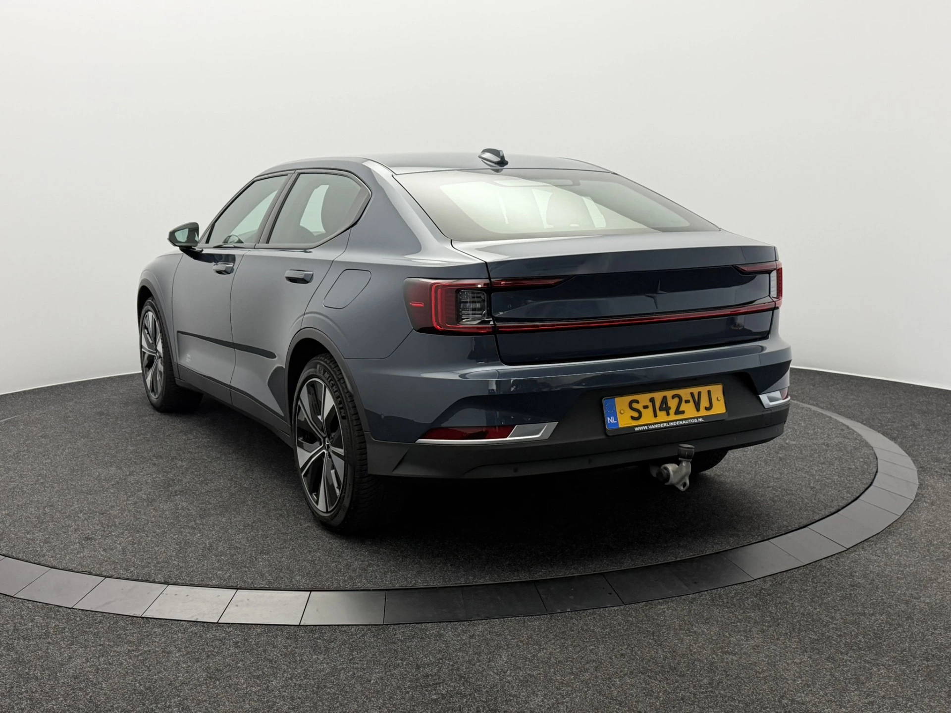 Hoofdafbeelding Polestar 2