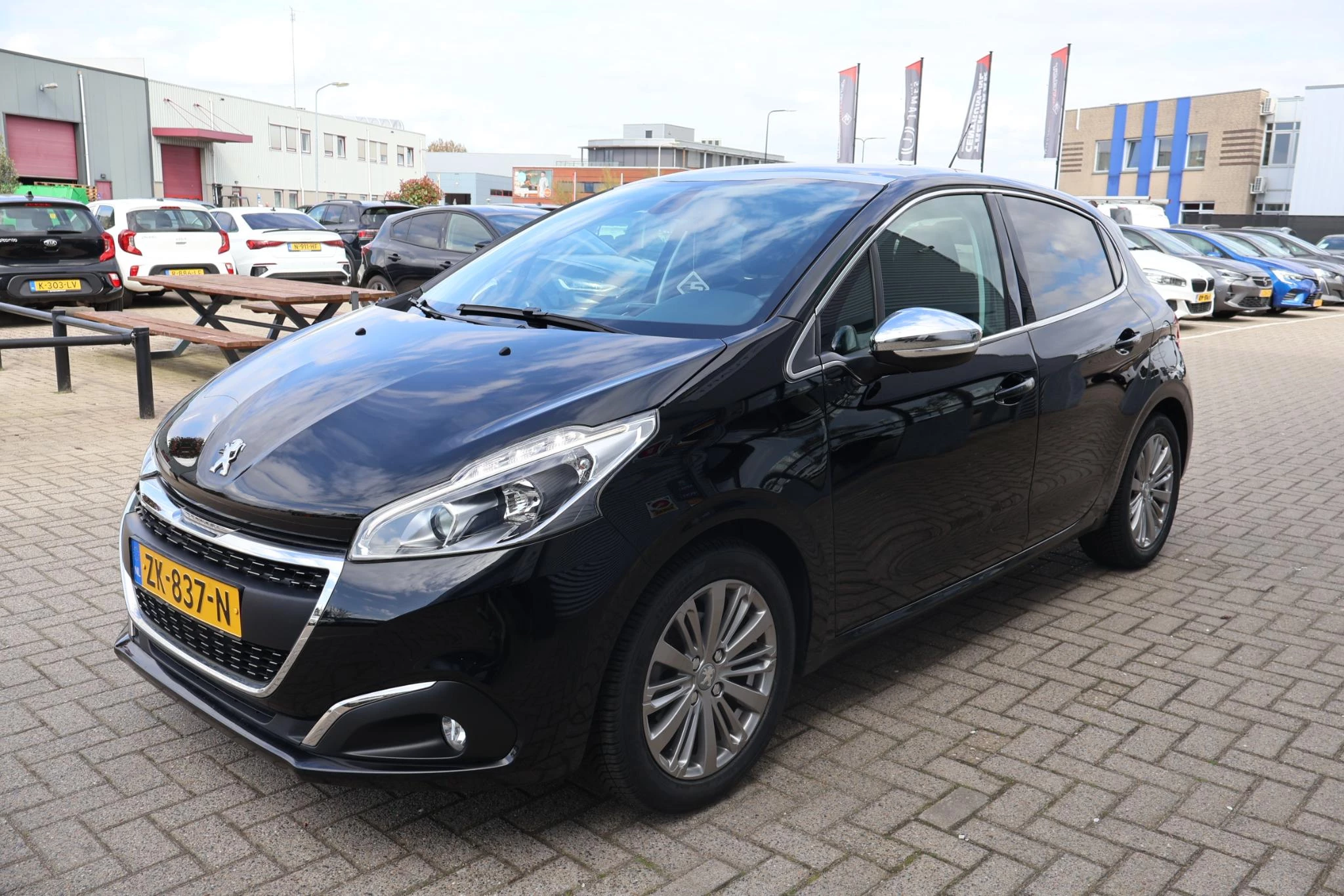 Hoofdafbeelding Peugeot 208