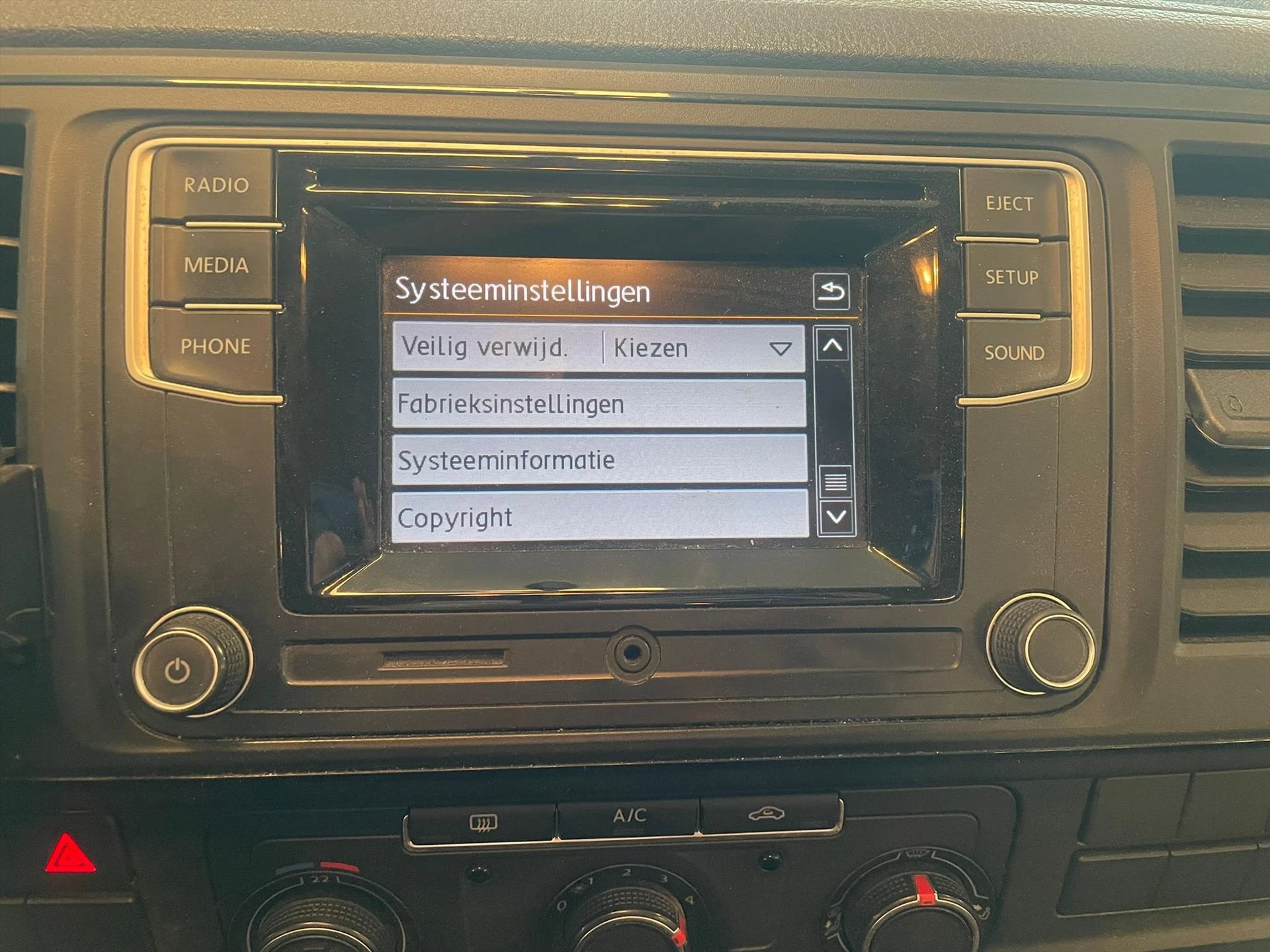 Hoofdafbeelding Volkswagen Transporter
