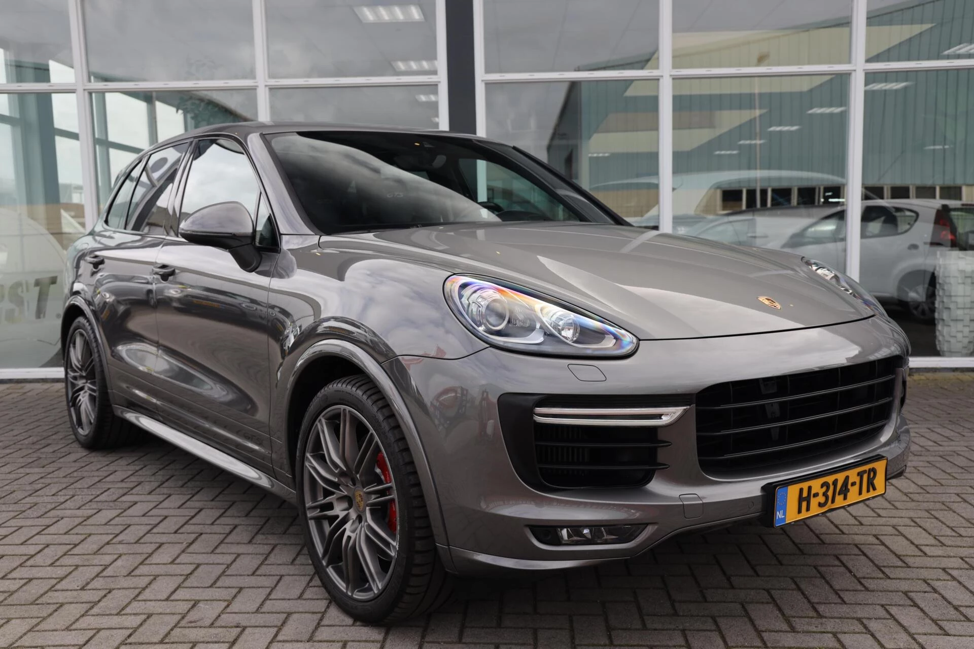 Hoofdafbeelding Porsche Cayenne