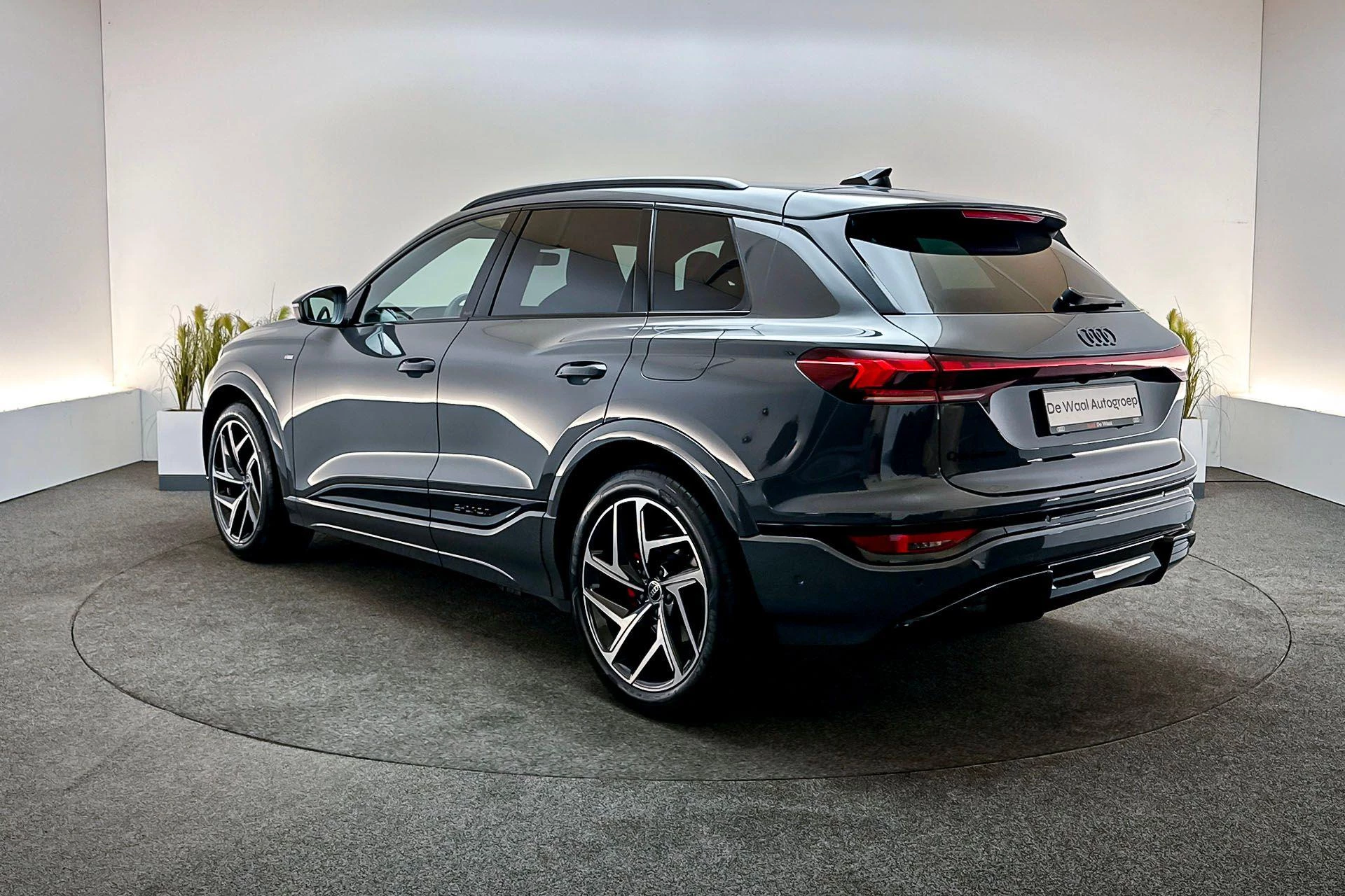 Hoofdafbeelding Audi Q6 e-tron