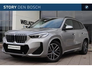 BMW X1 sDrive20i M Sport Automaat / Trekhaak / Sportstoelen / M Adaptief onderstel / Achteruitrijcamera / Stoelverwarming
