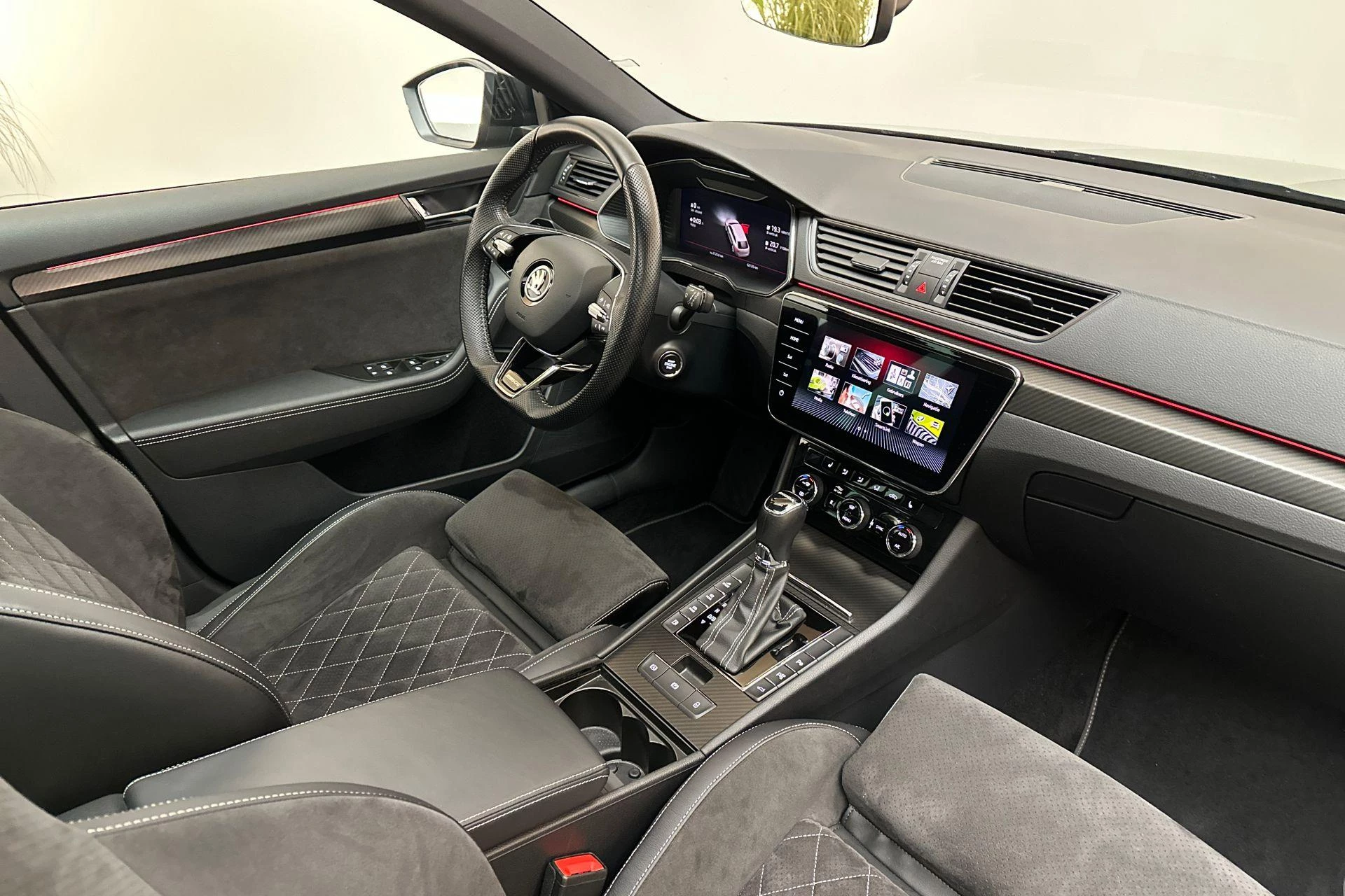 Hoofdafbeelding Škoda Superb