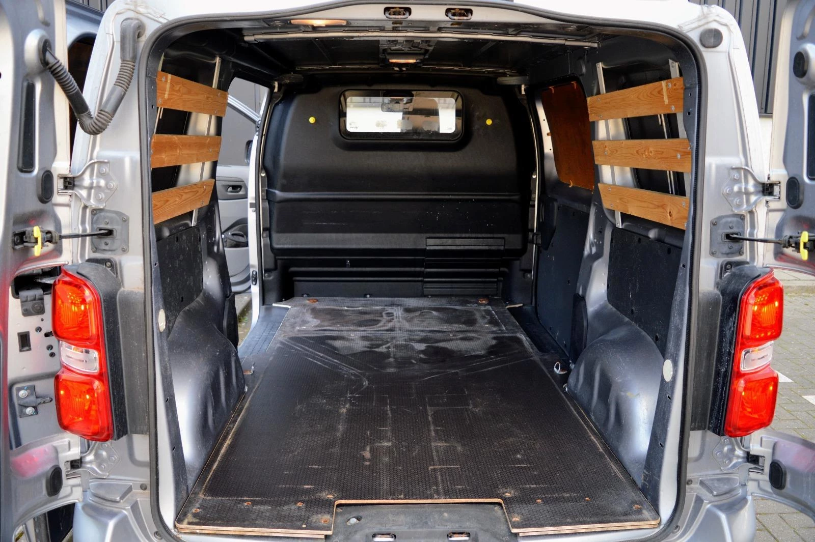 Hoofdafbeelding Opel Vivaro-e