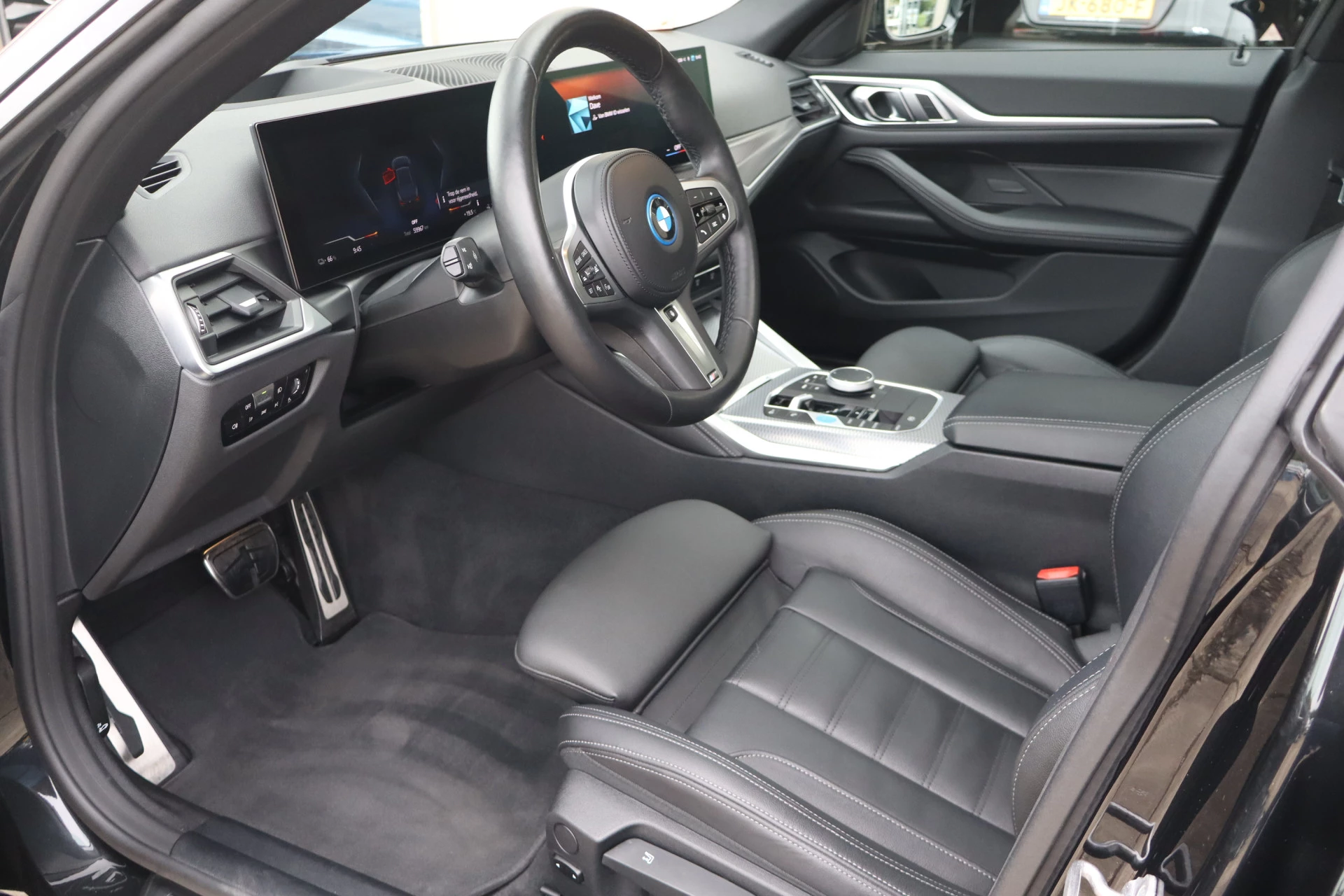 Hoofdafbeelding BMW i4