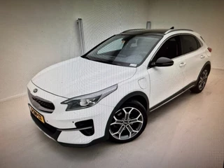 Kia XCeed 1.6 GDI PHEV Executive,Full Options!,Schuifdak,Stoelkoel/verw,Memory,Leer,LED,