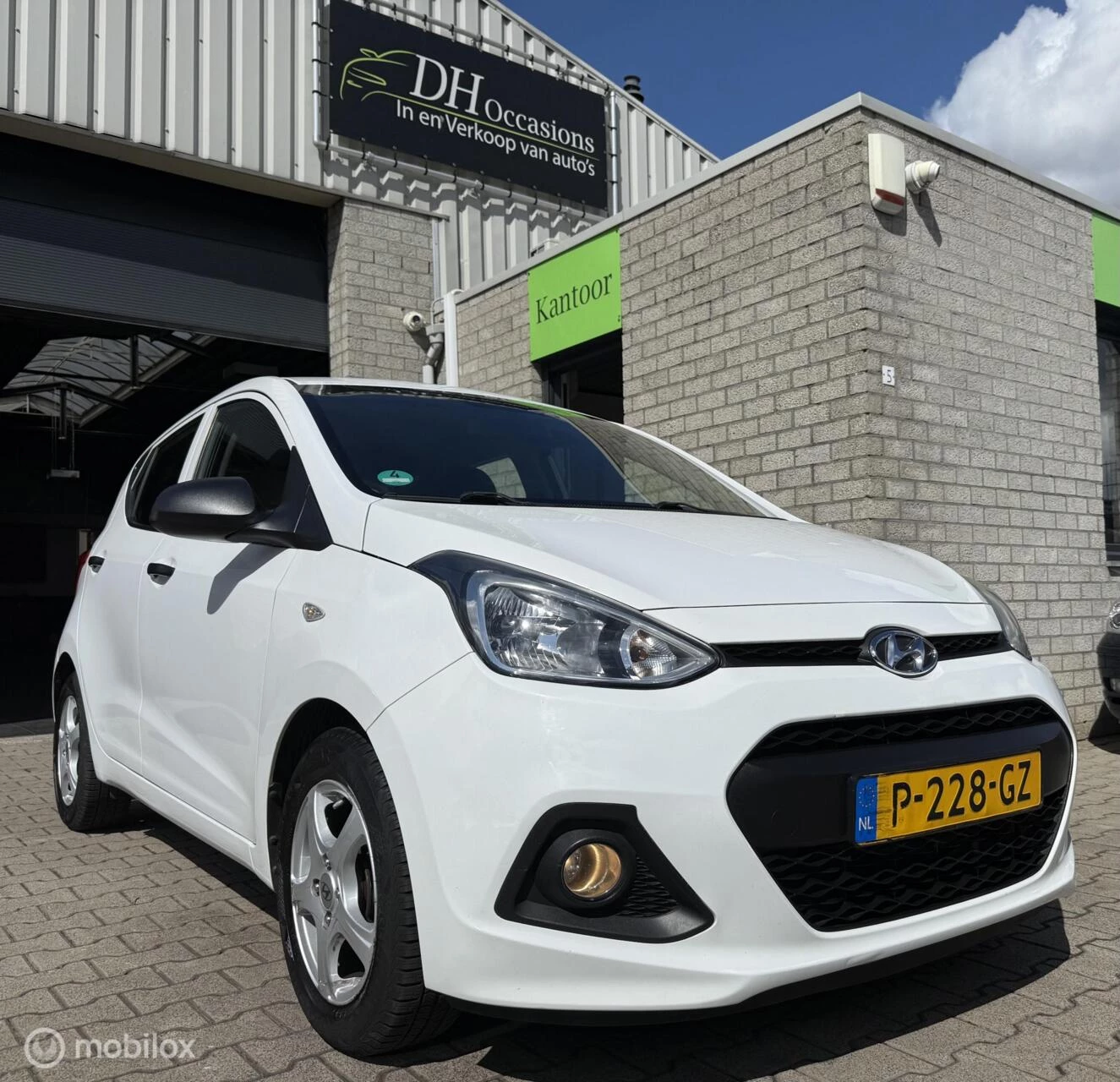Hoofdafbeelding Hyundai i10