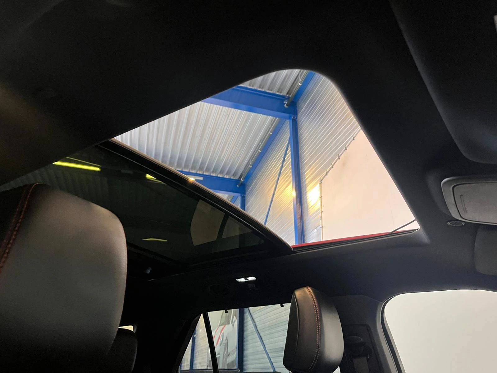 Hoofdafbeelding Ford Explorer