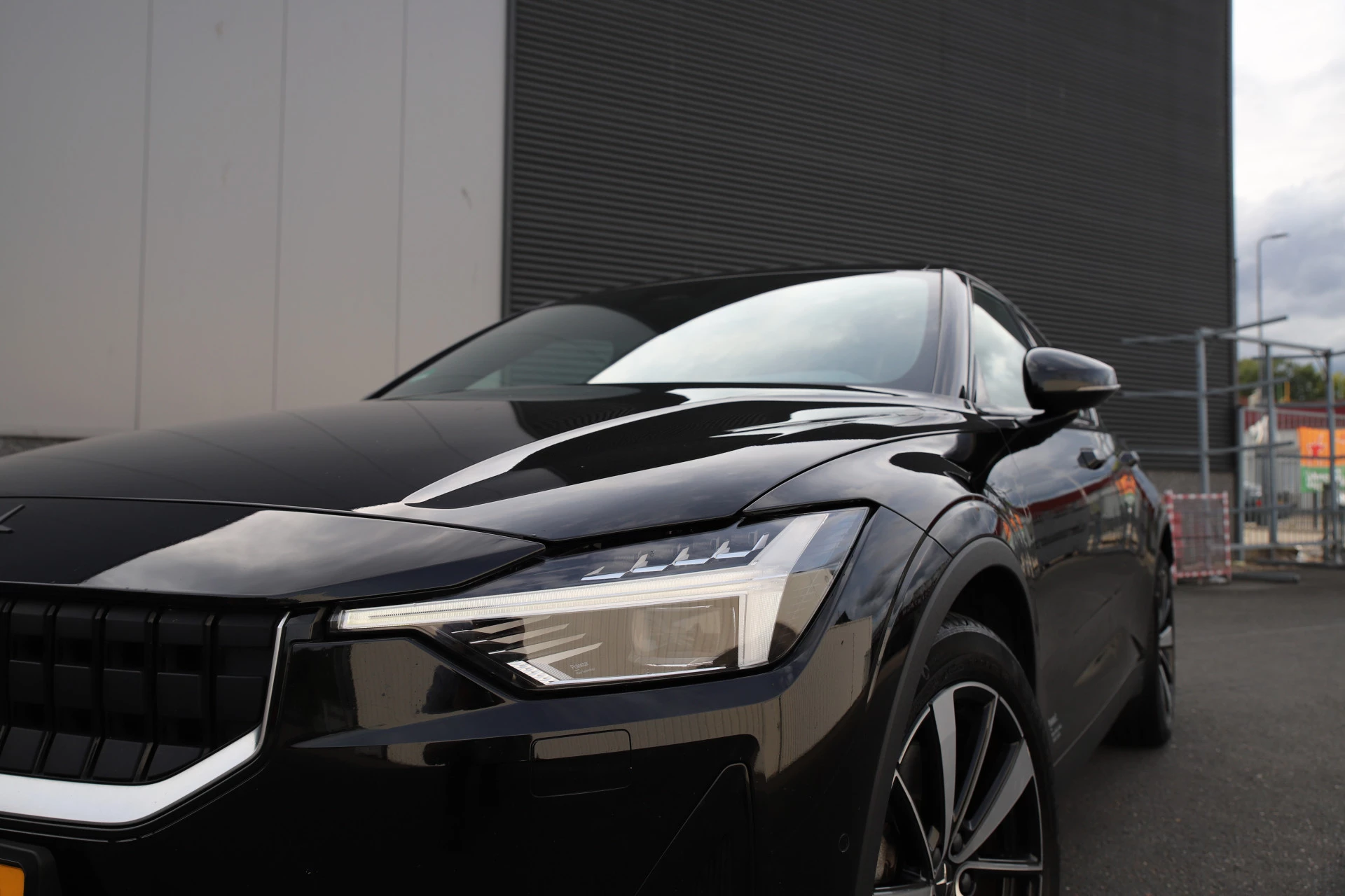Hoofdafbeelding Polestar 2