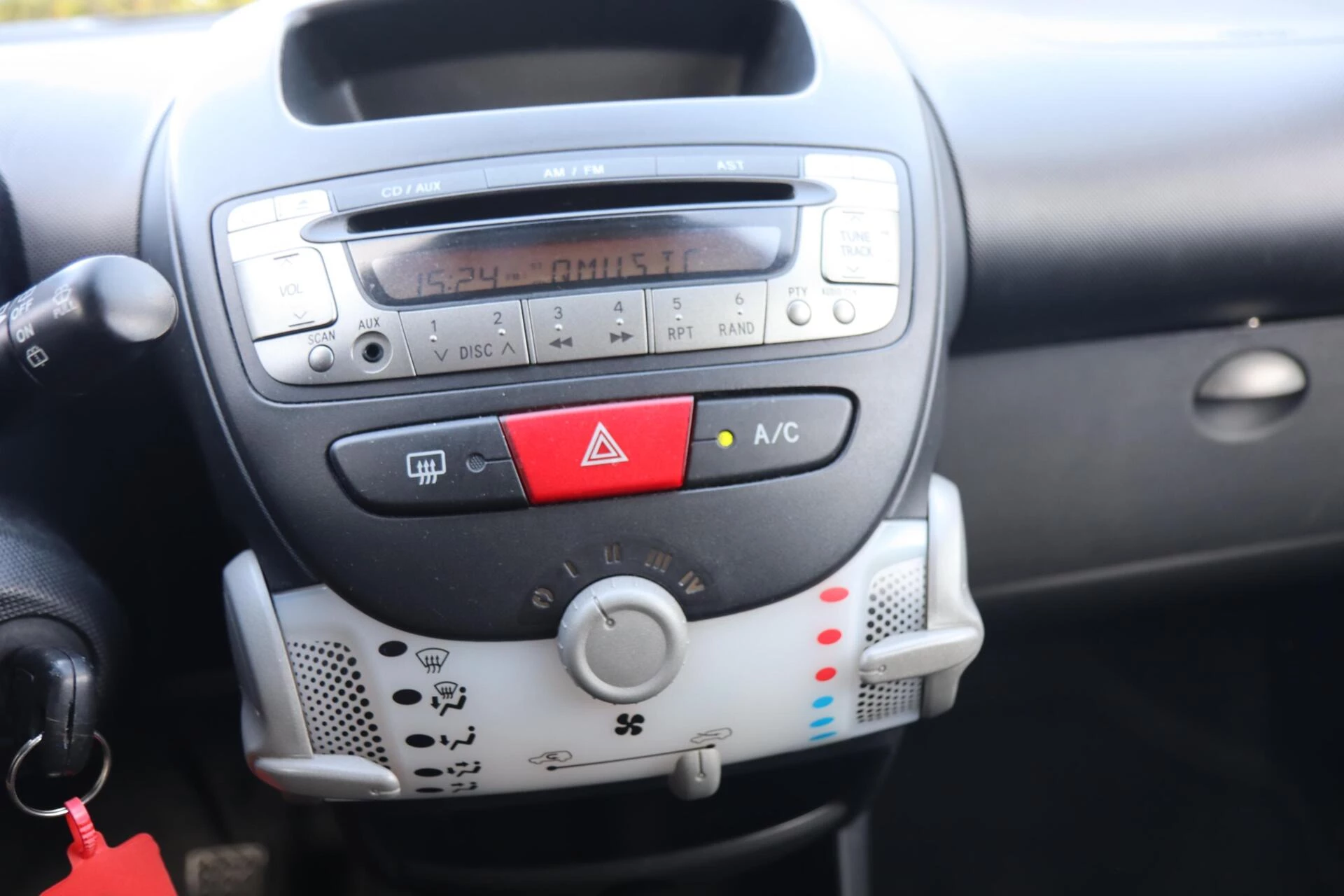 Hoofdafbeelding Peugeot 107