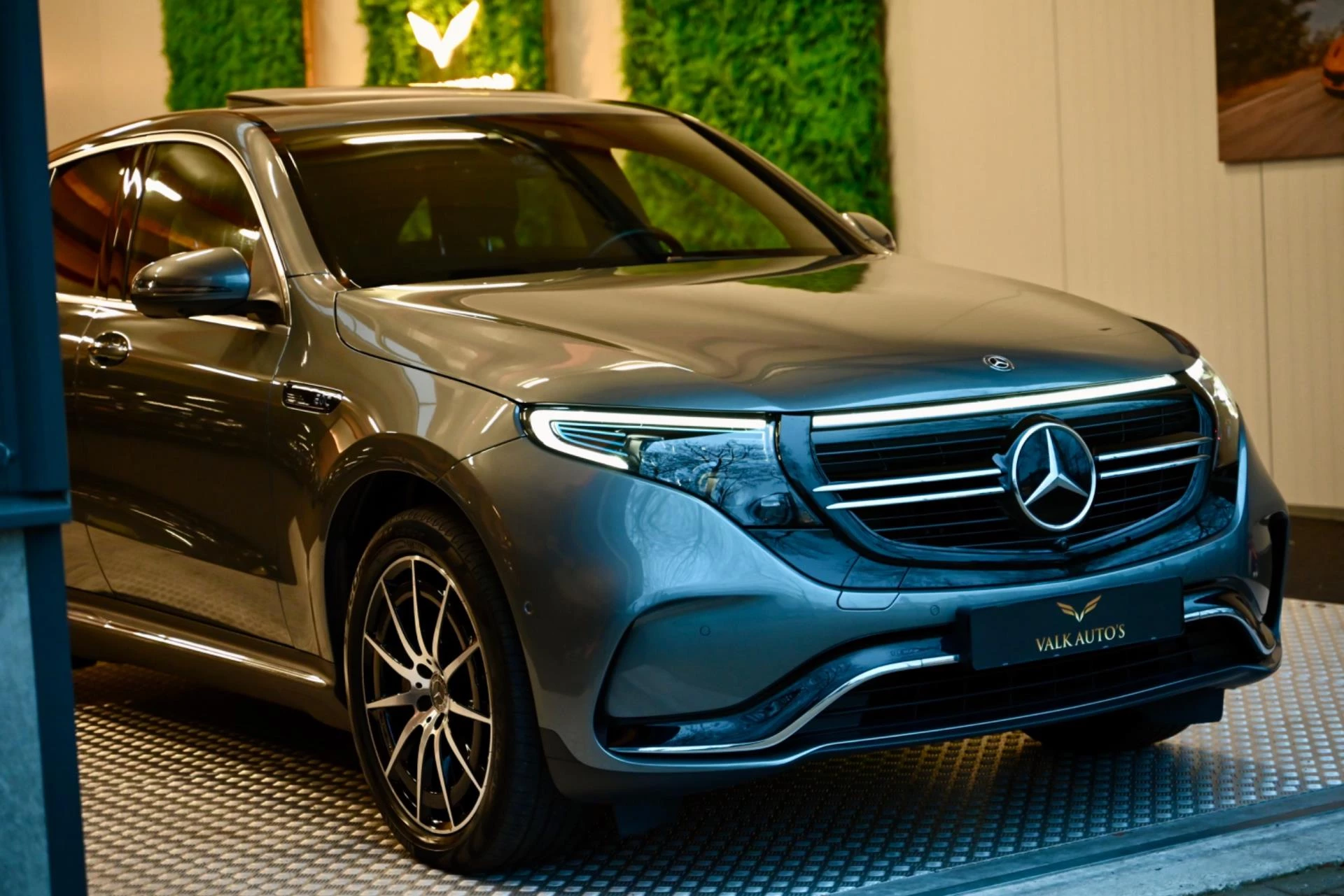 Hoofdafbeelding Mercedes-Benz EQC