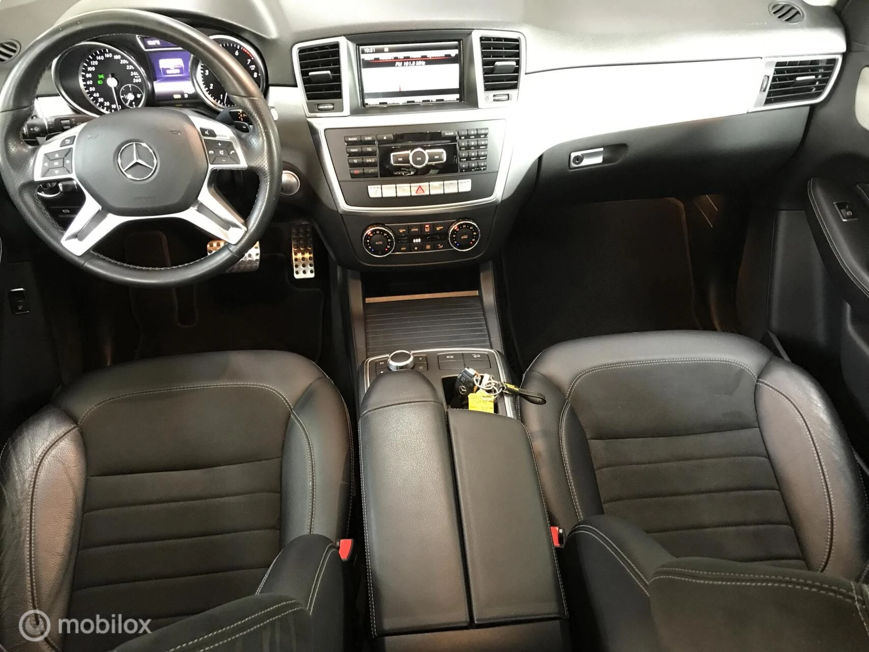 Hoofdafbeelding Mercedes-Benz M-Klasse