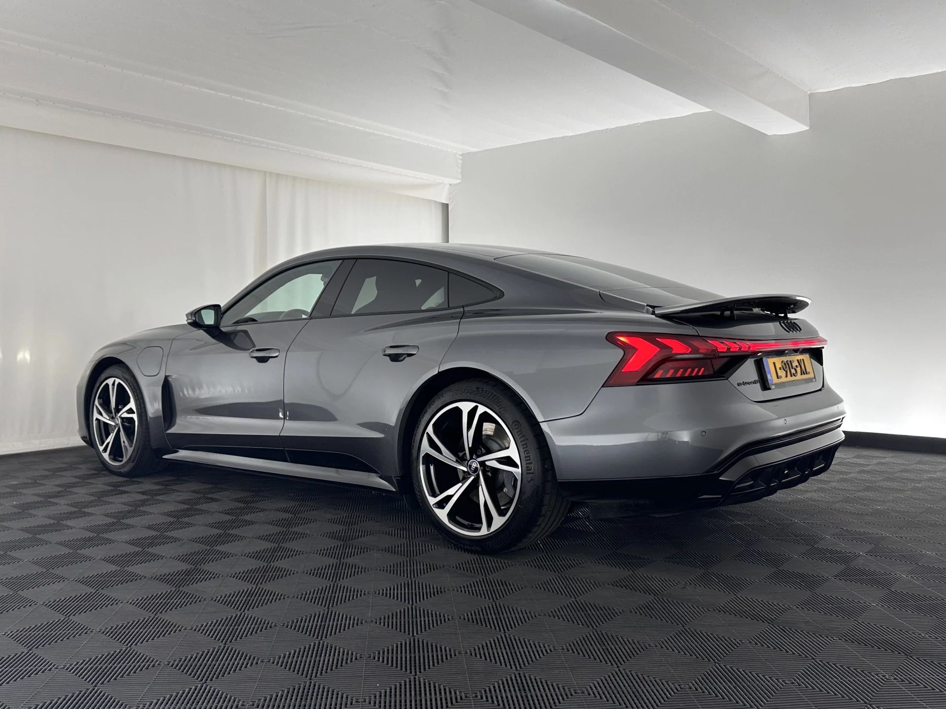 Hoofdafbeelding Audi e-tron GT