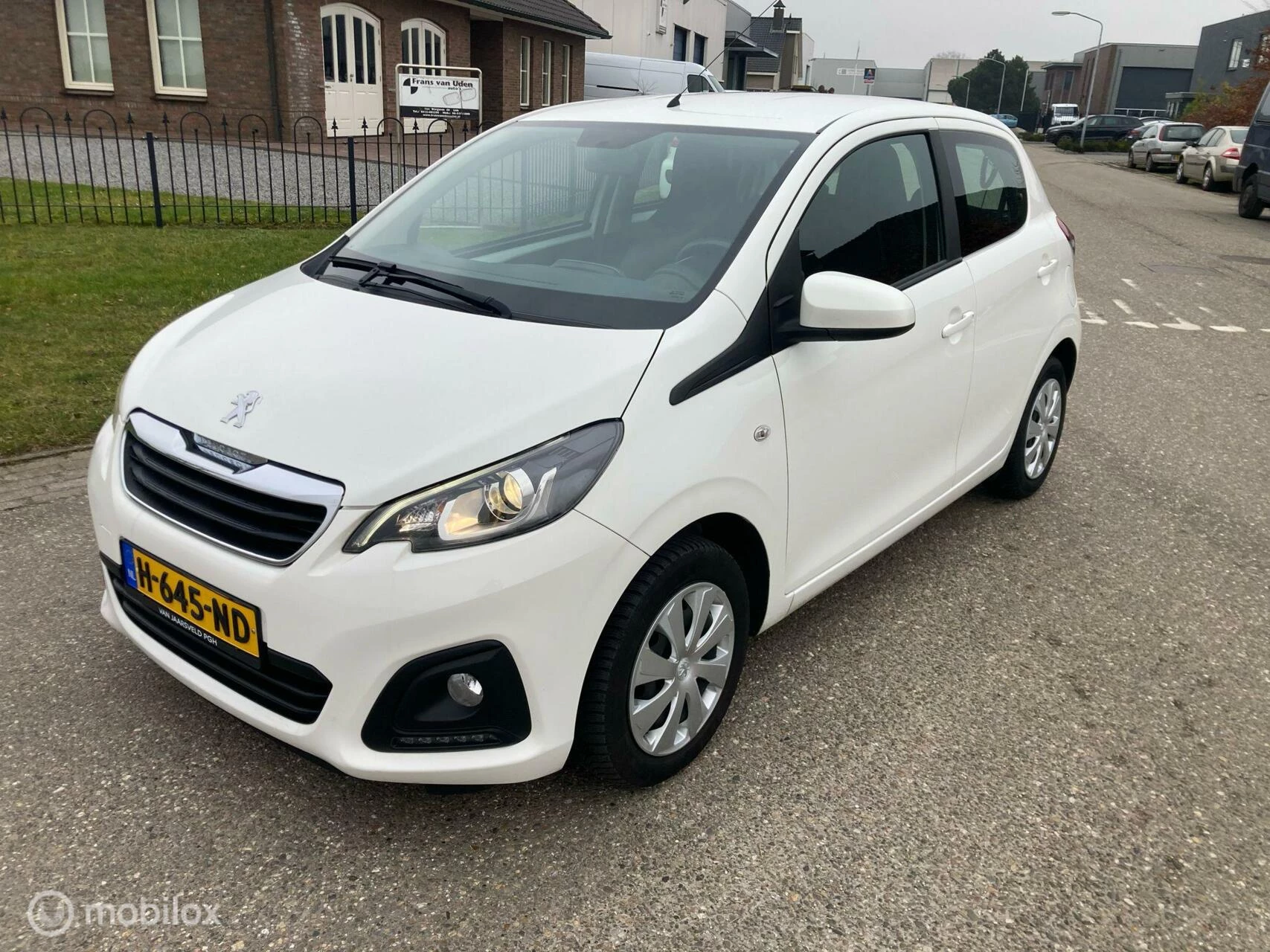 Hoofdafbeelding Peugeot 108