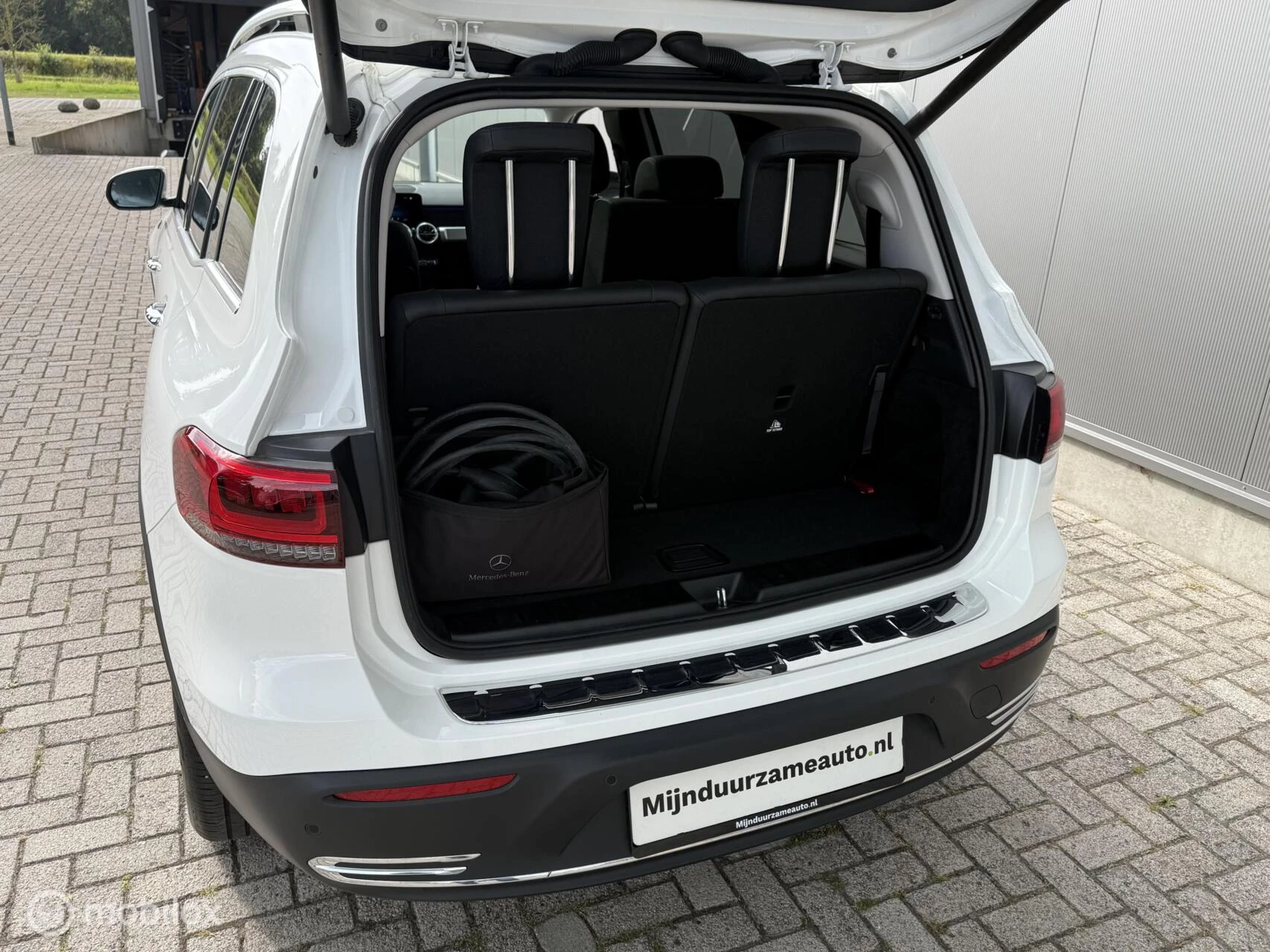 Hoofdafbeelding Mercedes-Benz EQB