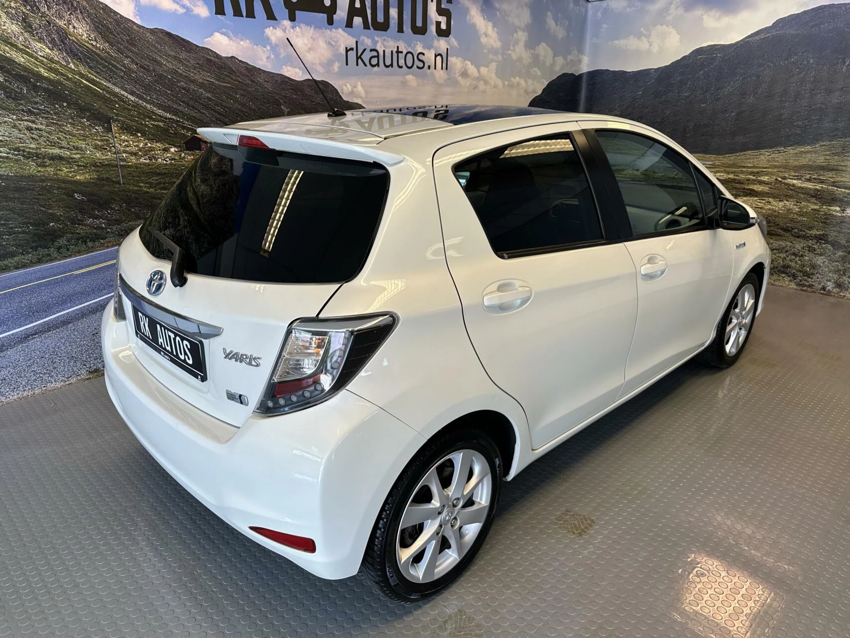 Hoofdafbeelding Toyota Yaris
