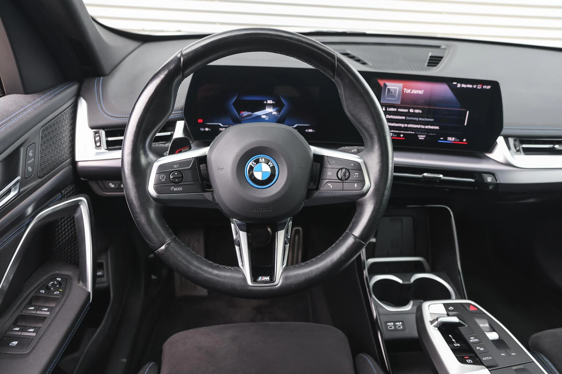 Hoofdafbeelding BMW iX1