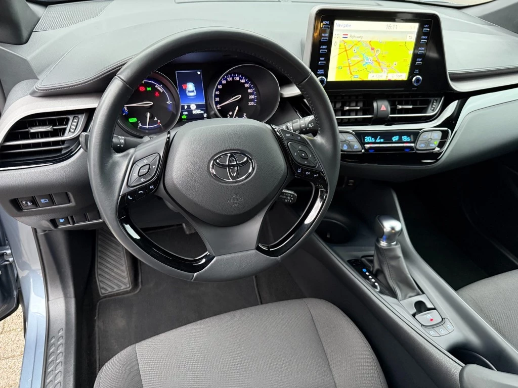 Hoofdafbeelding Toyota C-HR