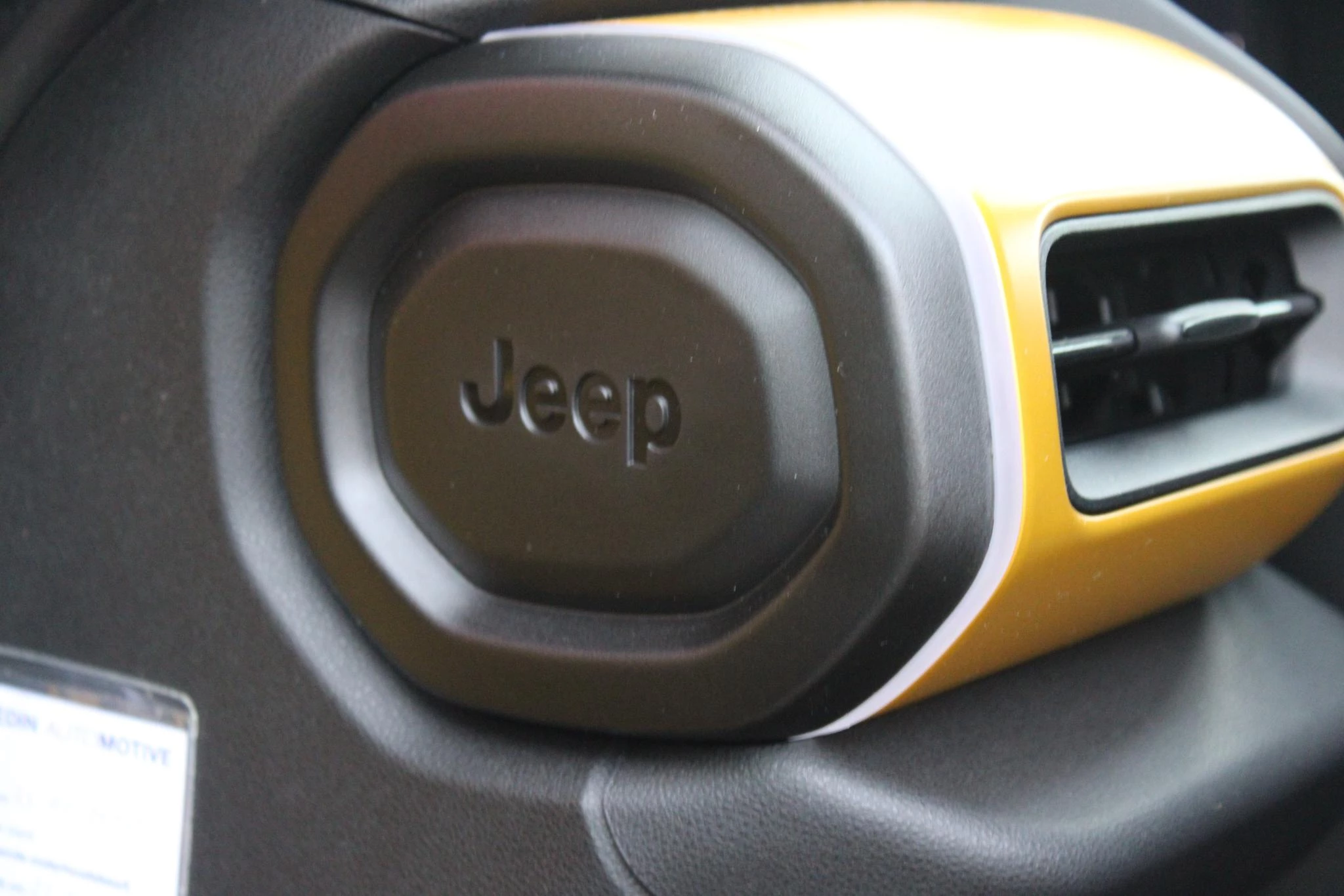 Hoofdafbeelding Jeep Avenger