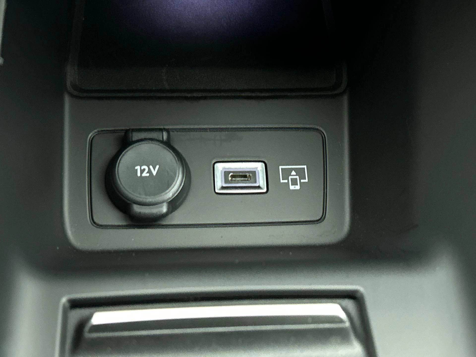 Hoofdafbeelding Peugeot 408