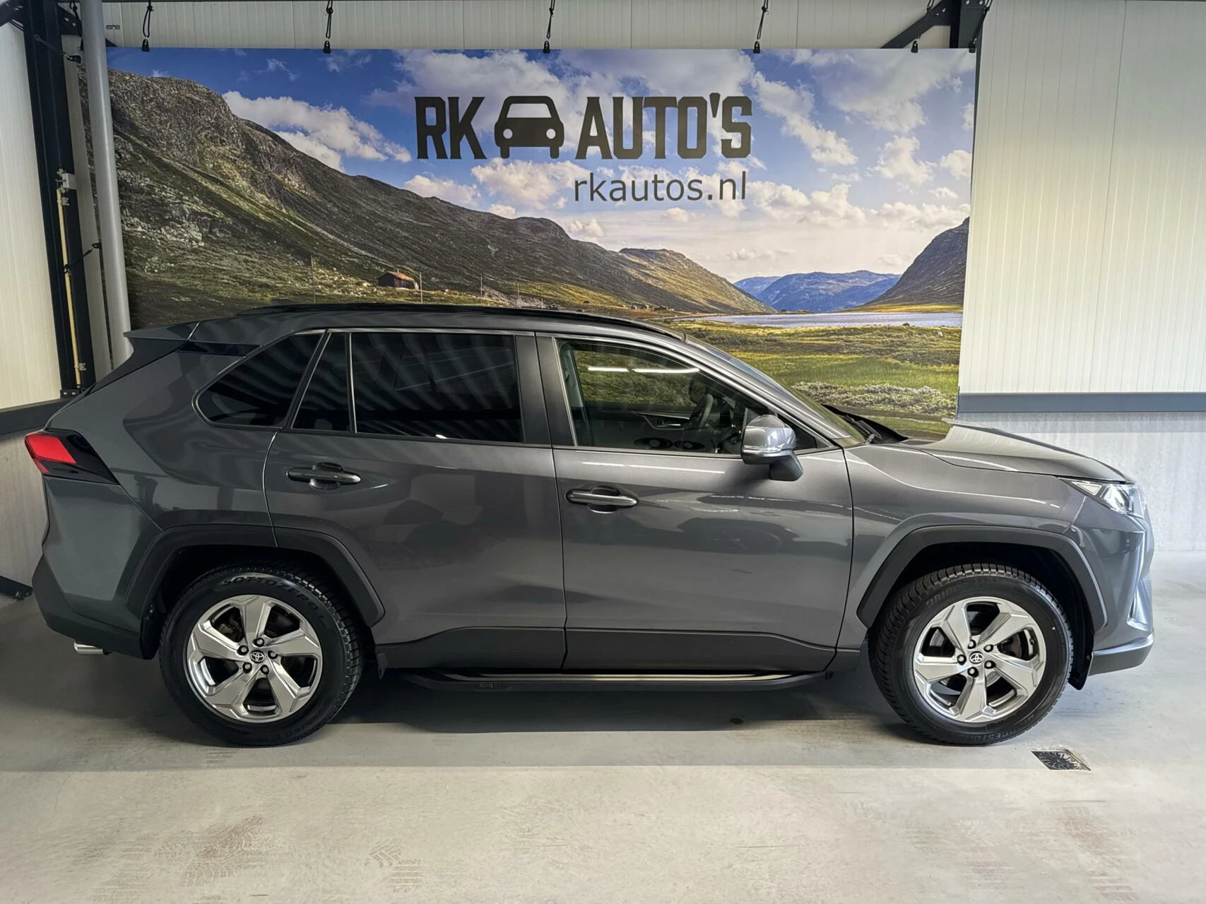 Hoofdafbeelding Toyota RAV4